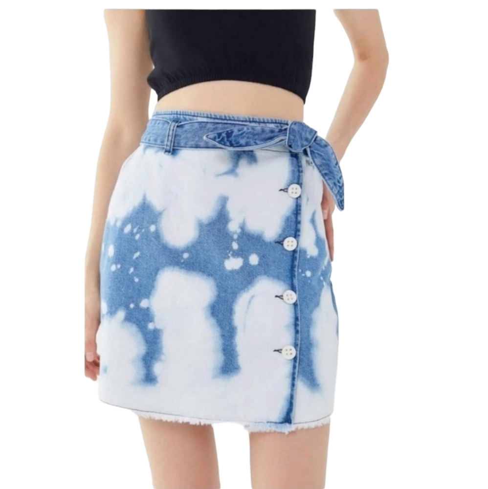 BDG Urban Outfitters Bleached Denim Jean Button Front Mini Skirt szS